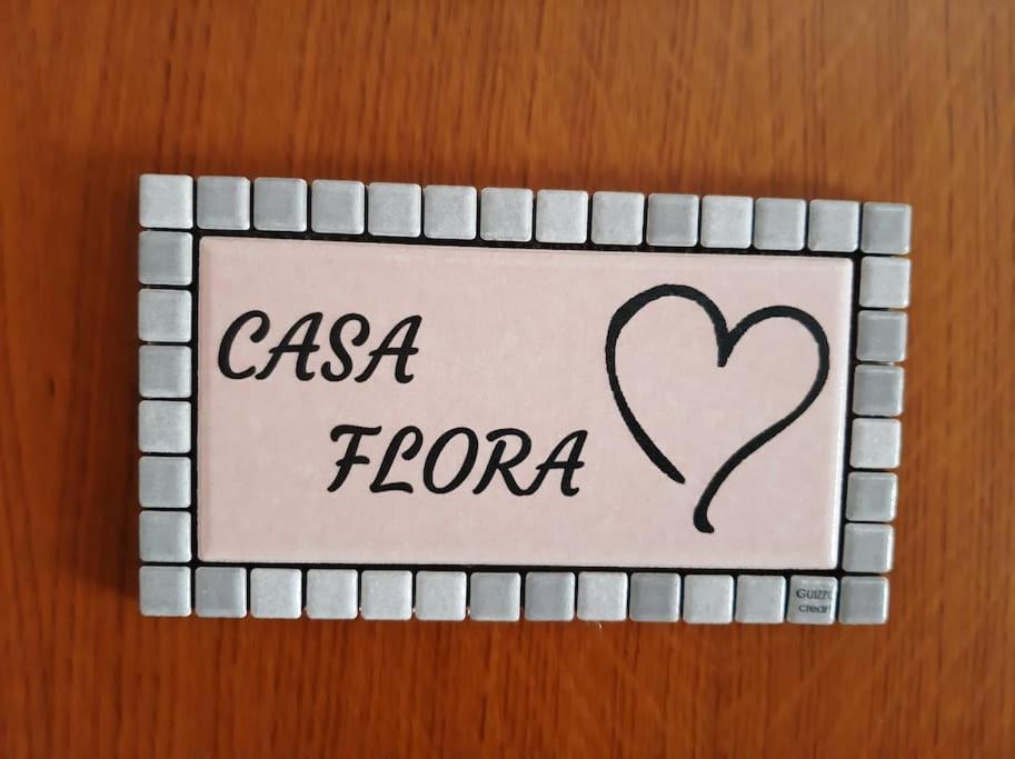 Casa Flora Apartment โรม ภายนอก รูปภาพ